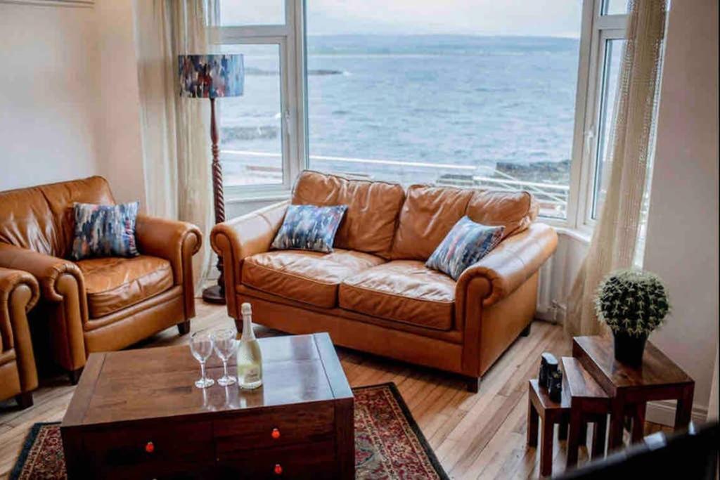 The Porthole Apartment Портстюърт Екстериор снимка